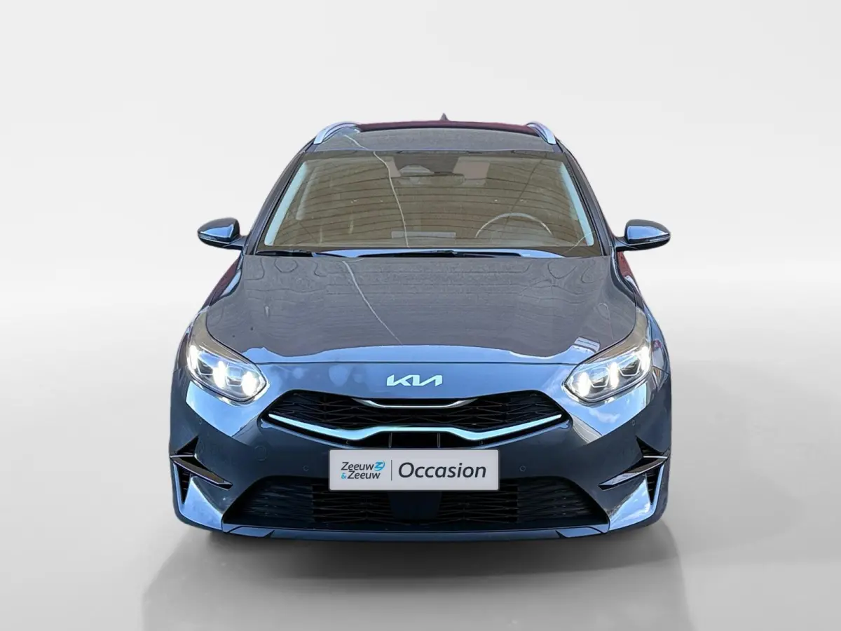 1.5 T-GDi DynamicLine 140 PK | Cruise Control Adaptief | Camera | Carplay | Navi | LM Velgen | 140 PK | Fabrieksgarantie 19-8-2031 +3x 1 jaar* | NAP