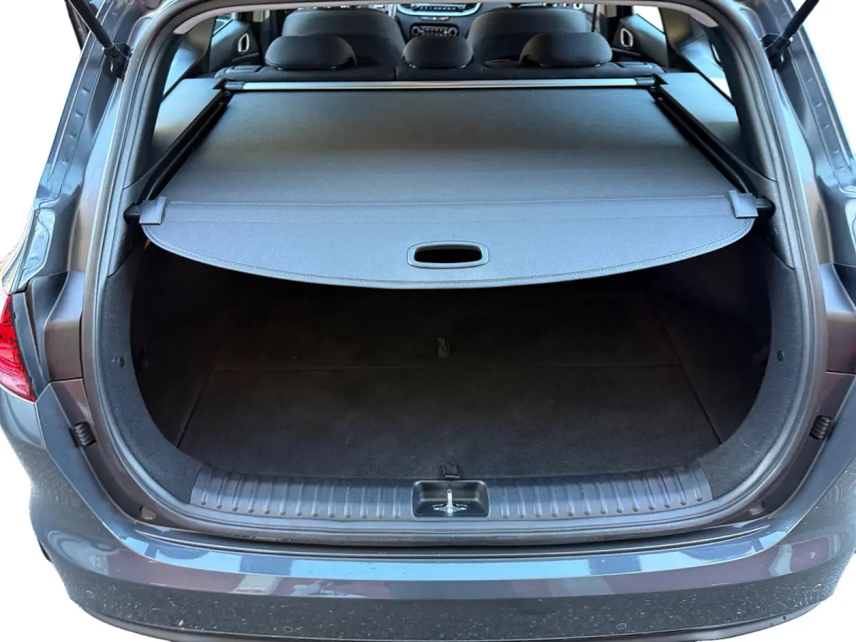 1.5 T-GDi DynamicLine 140 PK | Cruise Control Adaptief | Camera | Carplay | Navi | LM Velgen | 140 PK | Fabrieksgarantie 19-8-2031 +3x 1 jaar* | NAP