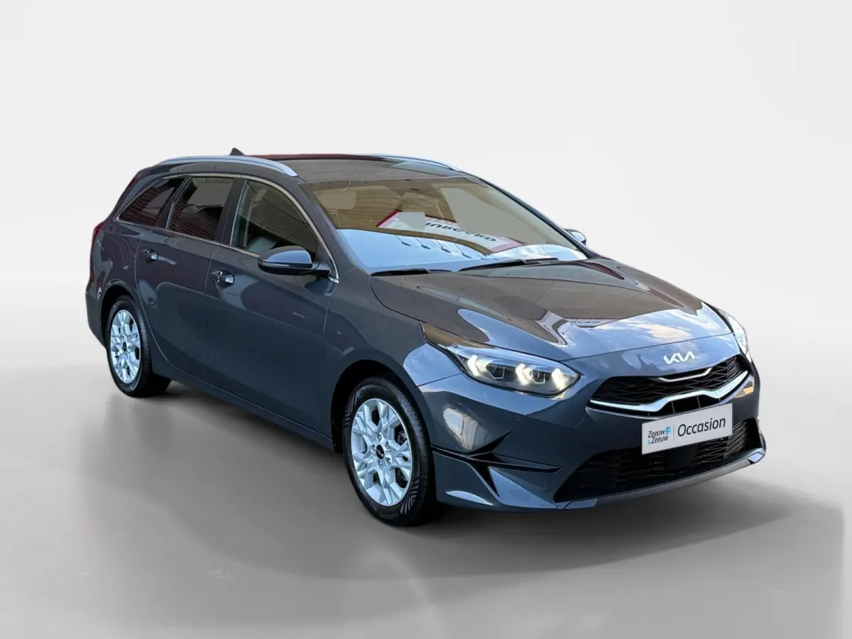 1.5 T-GDi DynamicLine 140 PK | Cruise Control Adaptief | Camera | Carplay | Navi | LM Velgen | 140 PK | Fabrieksgarantie 19-8-2031 +3x 1 jaar* | NAP