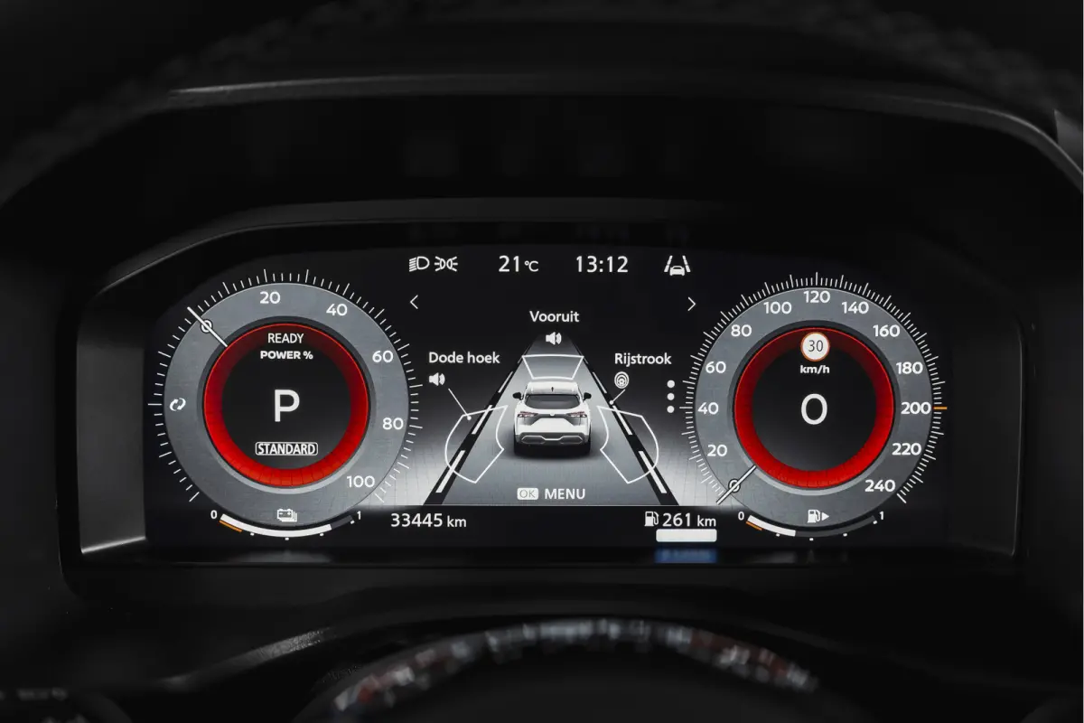 1.5 e-Power 190 PK Business Design | Pano | Dig. Cockpit | Adapt. Cruise | PDC | 360 Camera | NAV + App. Connect | ECC | DAB | LM 18" |