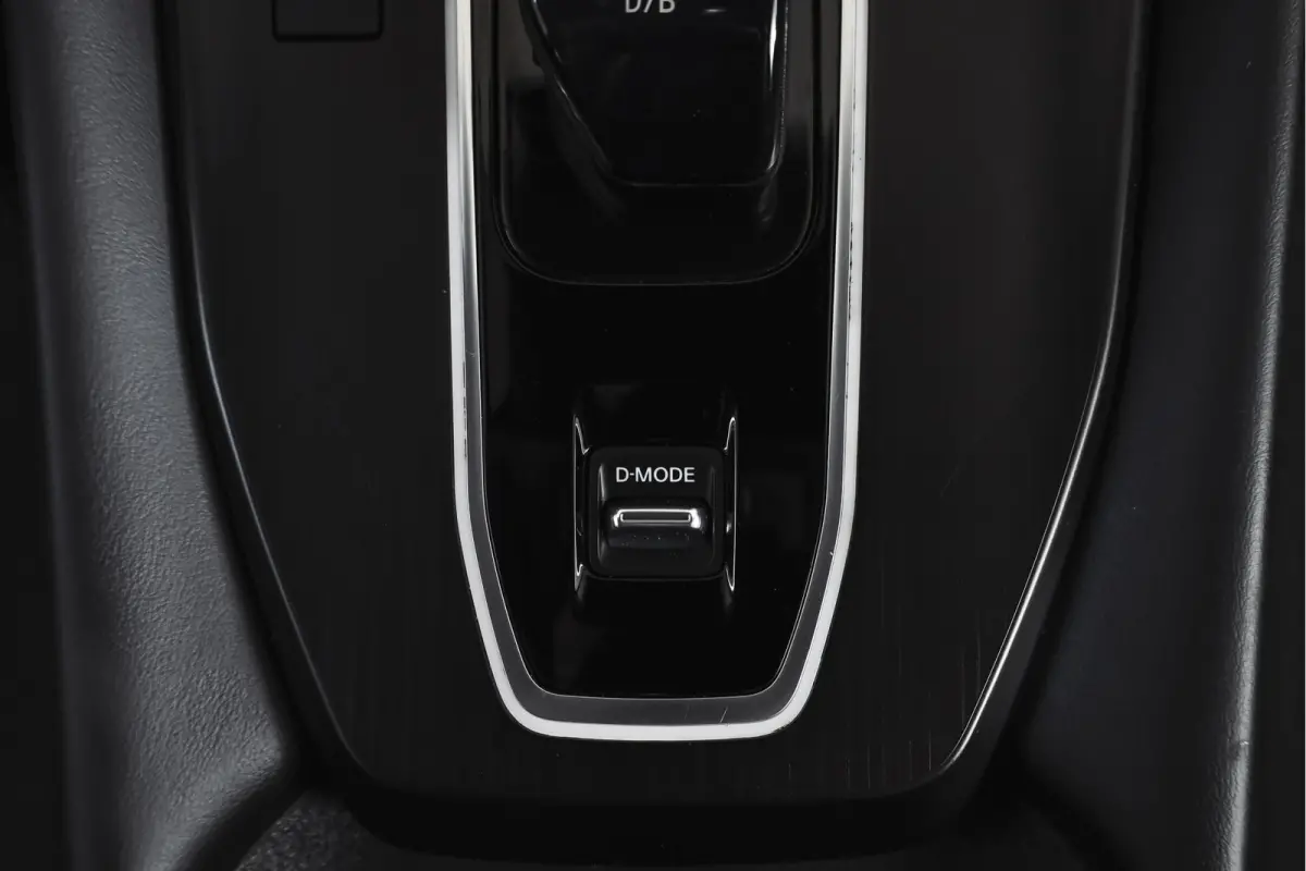 1.5 e-Power 190 PK Business Design | Pano | Dig. Cockpit | Adapt. Cruise | PDC | 360 Camera | NAV + App. Connect | ECC | DAB | LM 18" |