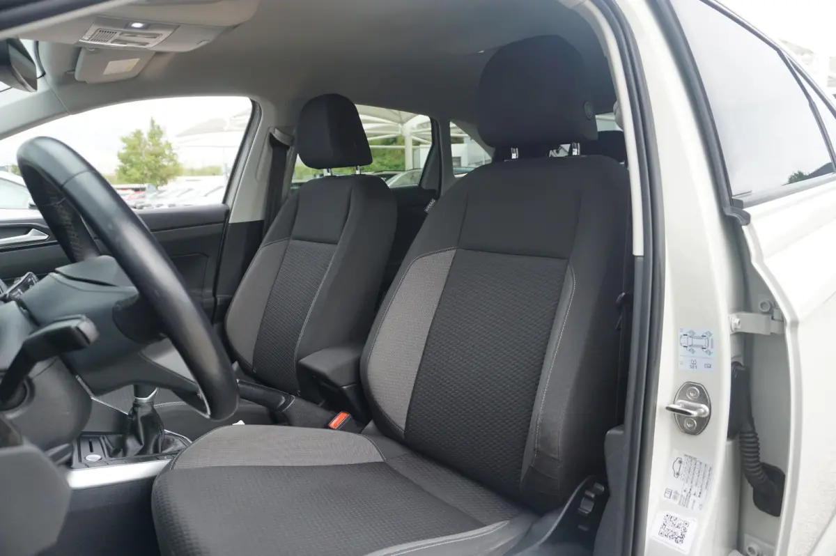 1.0 TSI 95pk Life | Trekhaak | Achteruitrijcamera | Stoelverwarming | Keyless