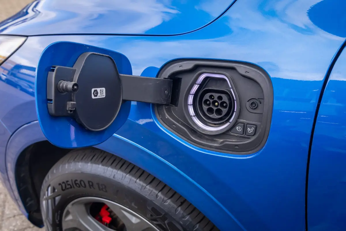 2.5 PHEV ST-Line X | 360 camera | B&O | Memory | Winter pakket | Cruise control adaptief | Keyless | Dgitaal dashboard | Dodehoek detectie | Apple Carplay/Android Auto | Apple Carplay/Androi