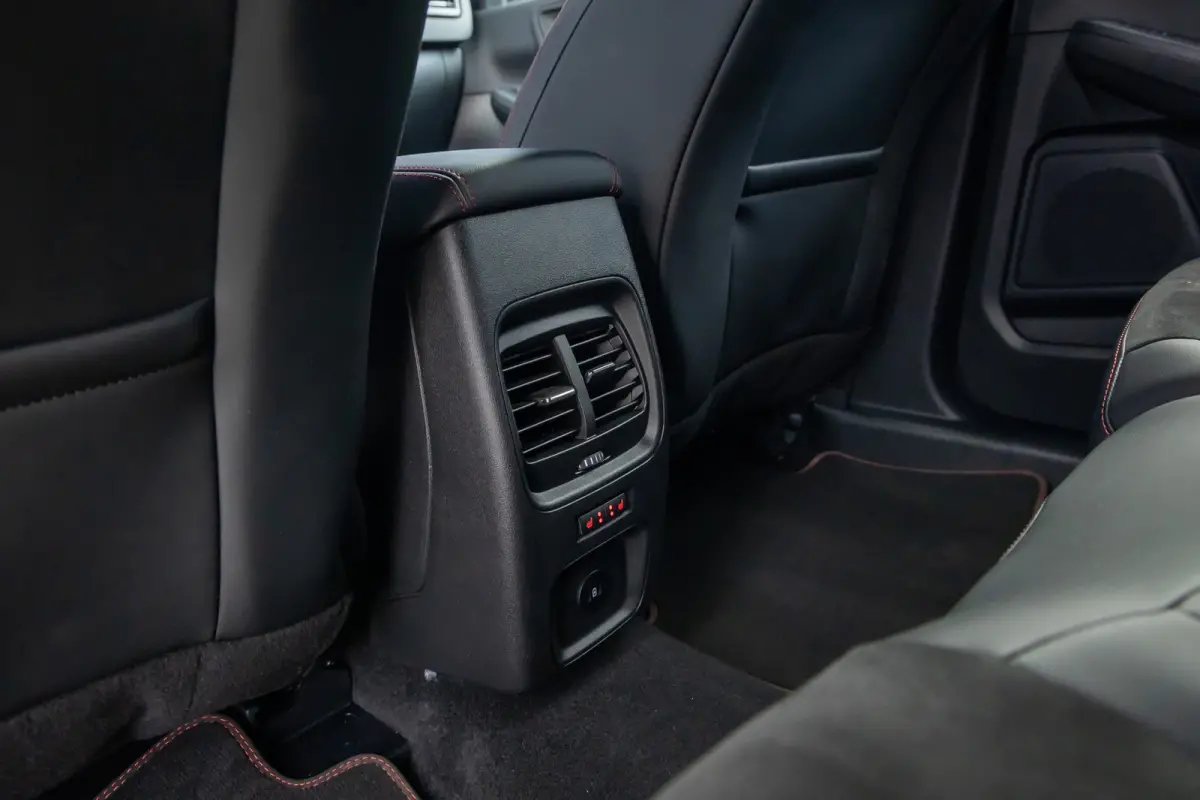 2.5 PHEV ST-Line X | 360 camera | B&O | Memory | Winter pakket | Cruise control adaptief | Keyless | Dgitaal dashboard | Dodehoek detectie | Apple Carplay/Android Auto | Apple Carplay/Androi