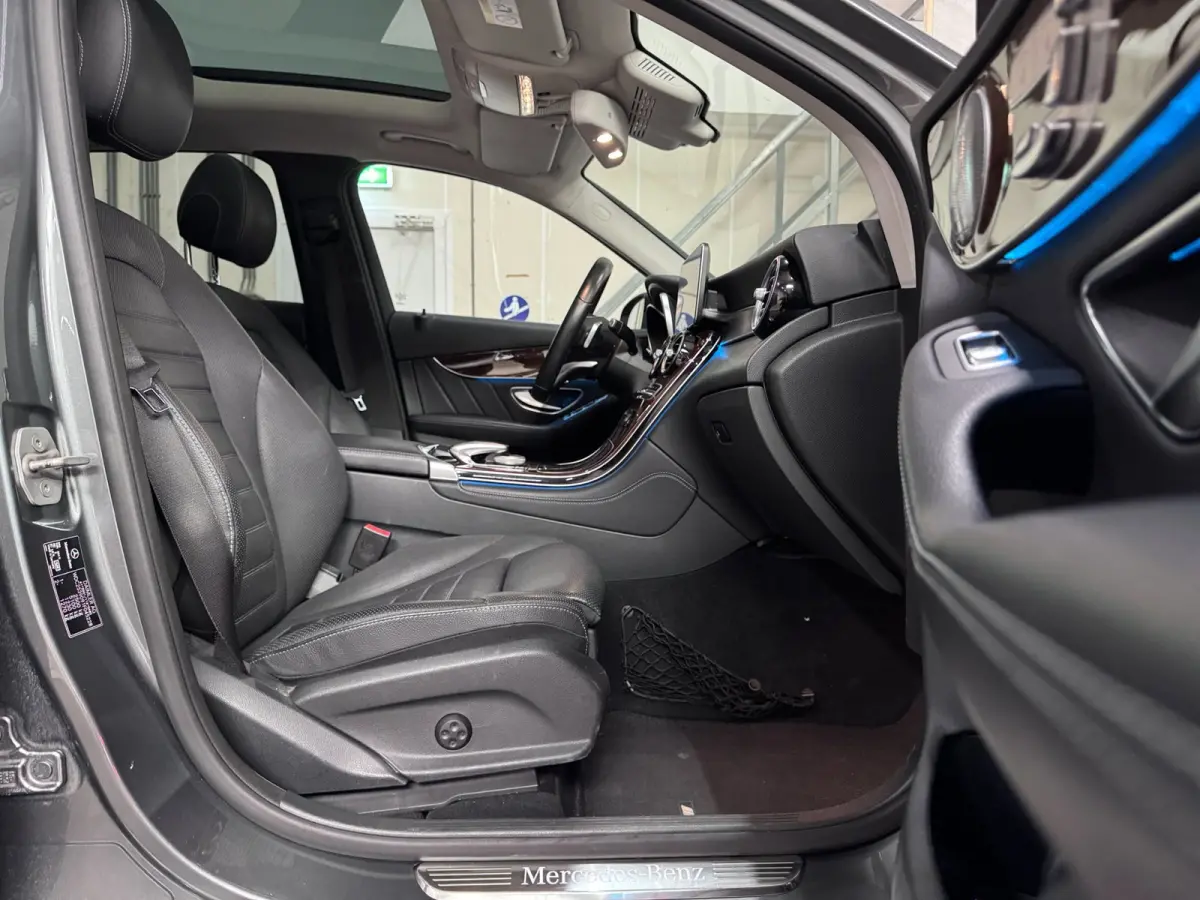 250 d 4MATIC AMG Burmester Panoramadak Luchtvering