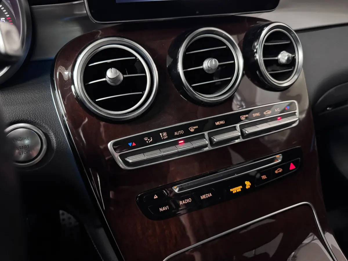 250 d 4MATIC AMG Burmester Panoramadak Luchtvering