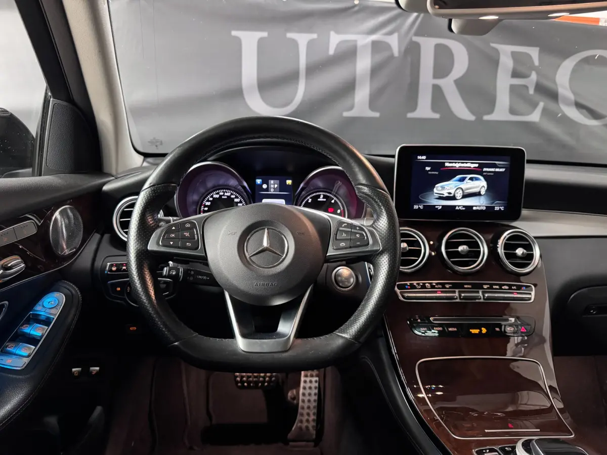 250 d 4MATIC AMG Burmester Panoramadak Luchtvering