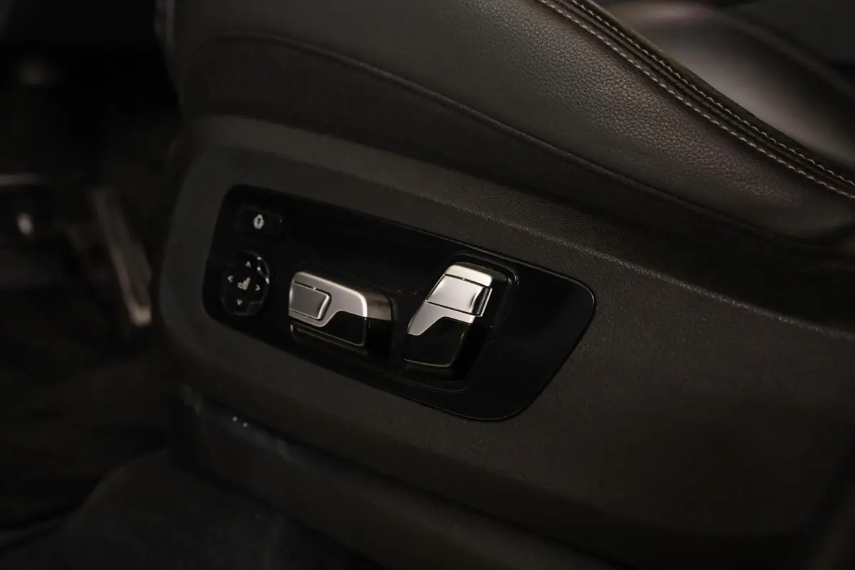 xDrive45e M-Sport|Pano|M Seats|HUD|360|Aero|ACC|Luchtvering|