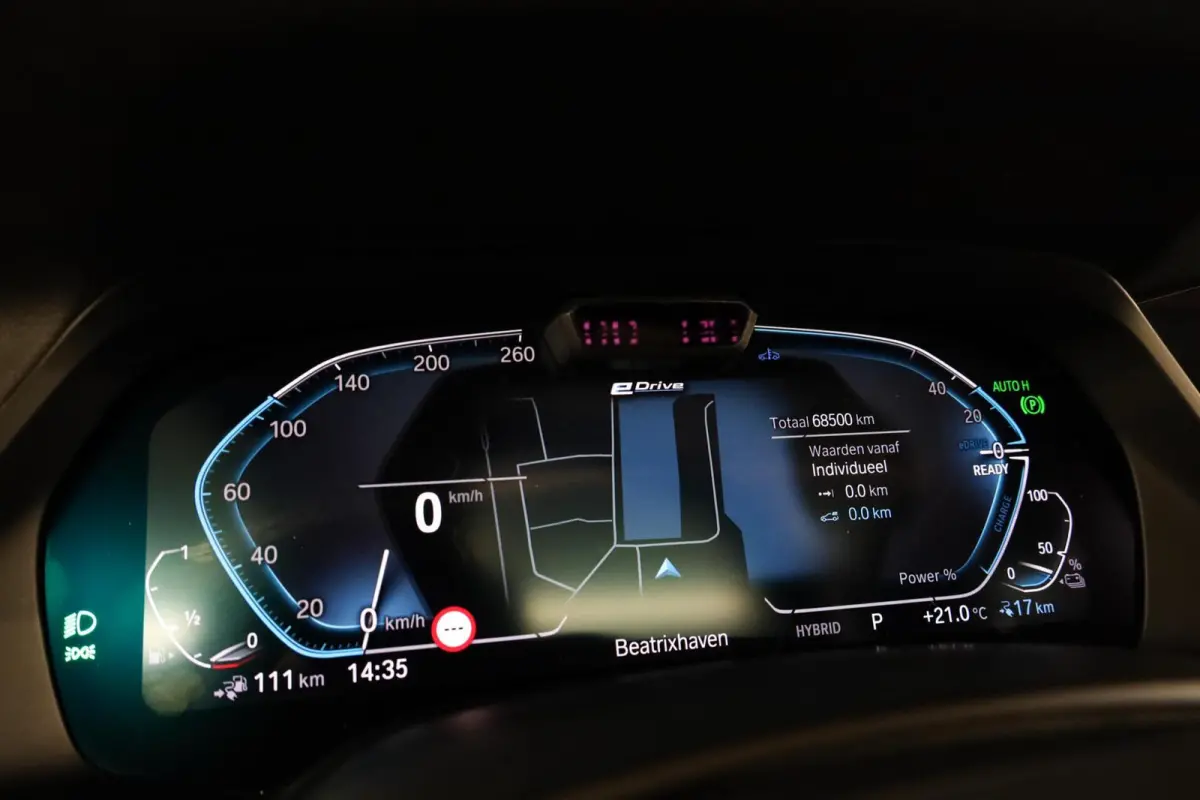 xDrive45e M-Sport|Pano|M Seats|HUD|360|Aero|ACC|Luchtvering|