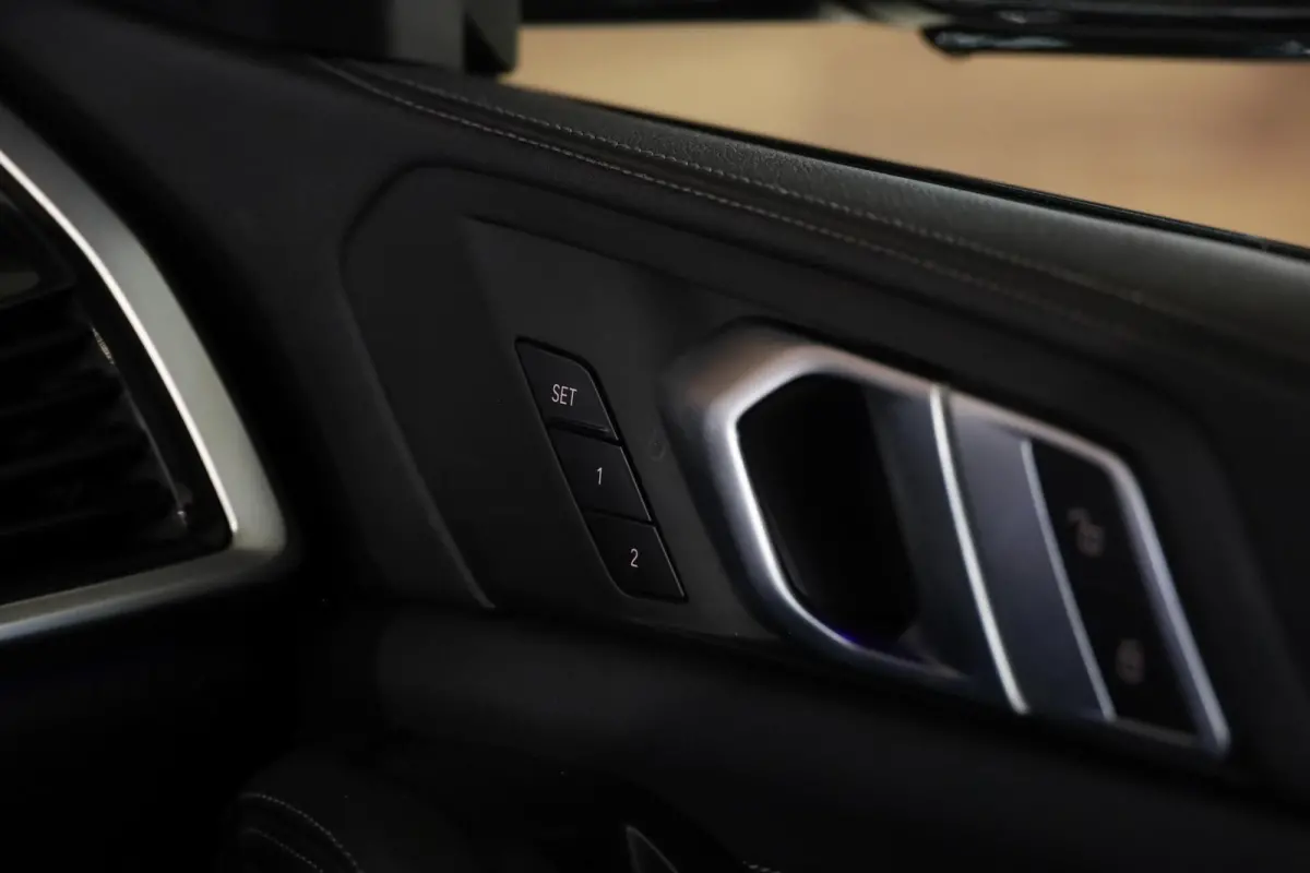 xDrive45e M-Sport|Pano|M Seats|HUD|360|Aero|ACC|Luchtvering|