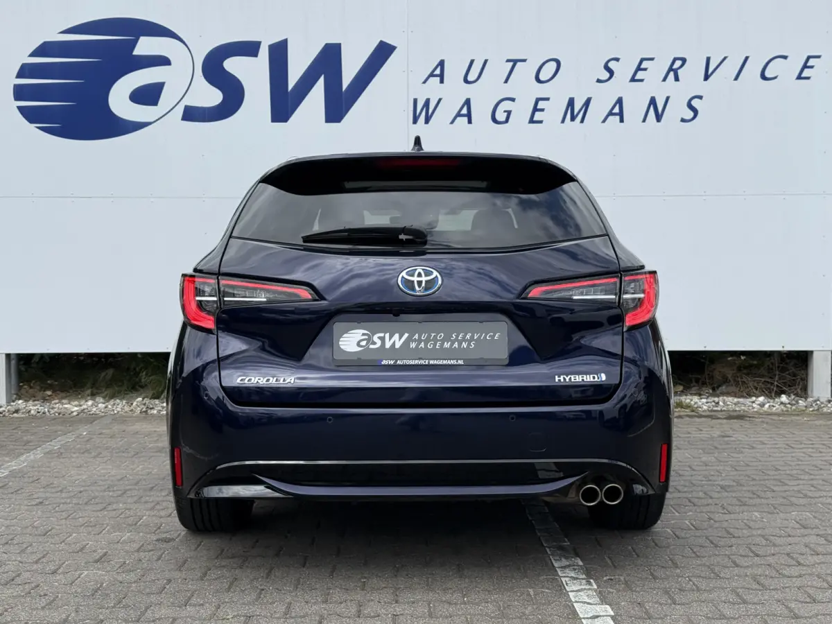 2.0 Hybrid Executive | Pano | HUD | ACC | JBL | Keyless | 18 inch