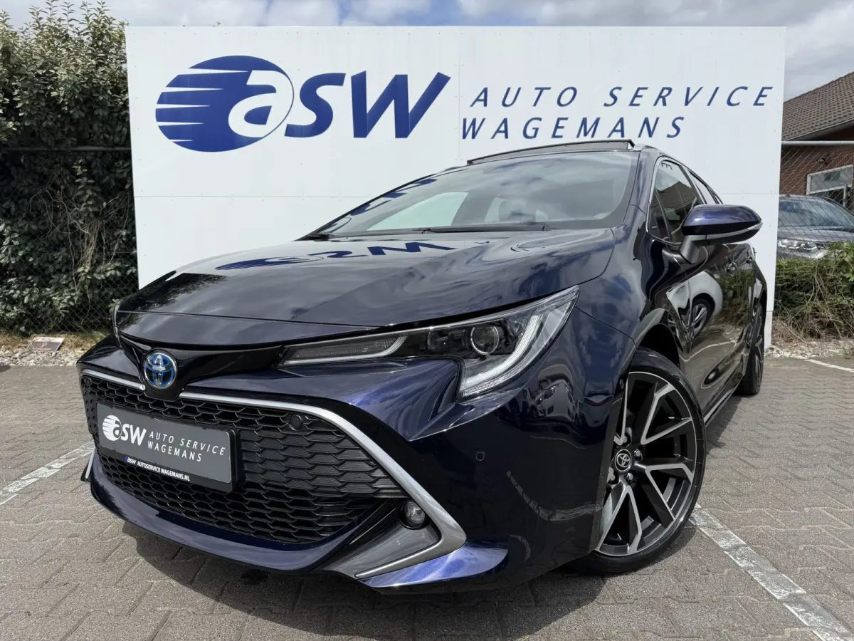 2.0 Hybrid Executive | Pano | HUD | ACC | JBL | Keyless | 18 inch