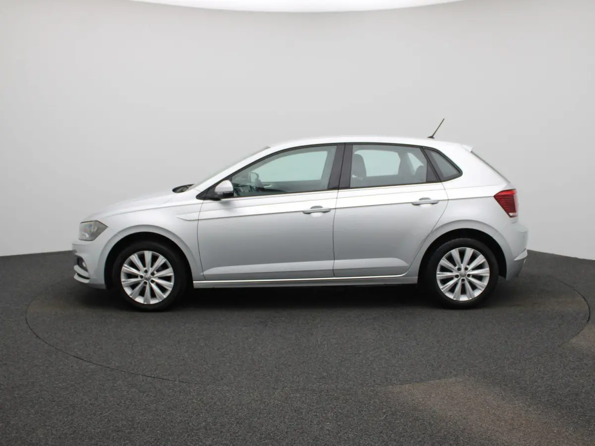 1.0 TSI Highline 95 PK| Origineel Nederlands | Apple Carplay | Android Auto | Climatronic | Parkeersensoren Voor & Achter | Adaptieve Cruise Control