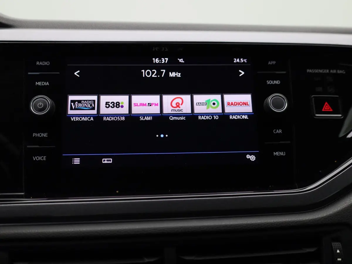 1.0 TSI Highline 95 PK| Origineel Nederlands | Apple Carplay | Android Auto | Climatronic | Parkeersensoren Voor & Achter | Adaptieve Cruise Control