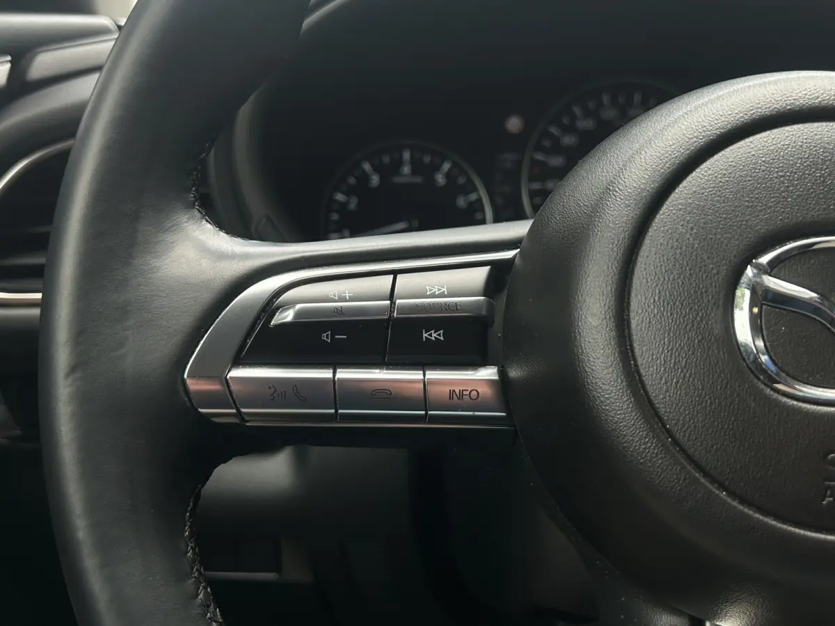 2.0 e-SkyActiv-G M Hybrid Sportive | Adap. Cruise Control | Camera | HUD | BOSE Audio | Stoelverwarming |