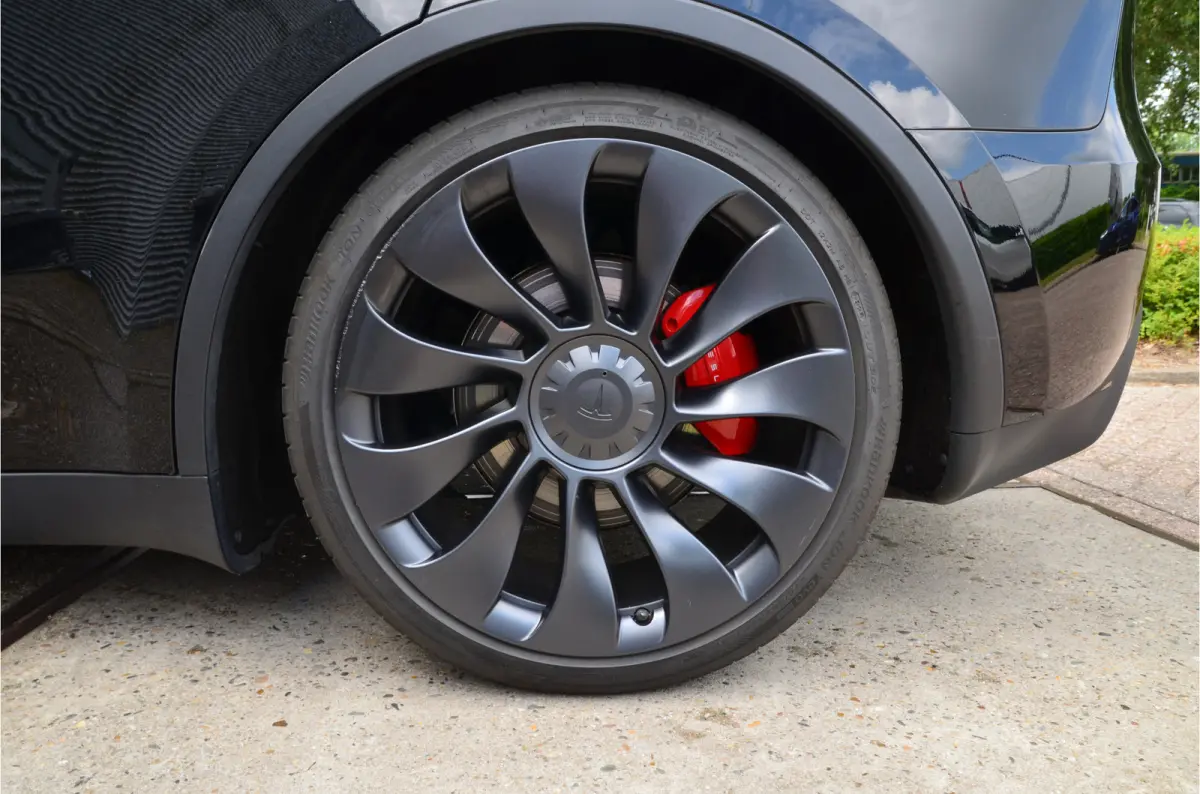 Performance AWD 75 kWh Trekhaak (max 1.600kg), AutoPilot3.0 Ryzen
