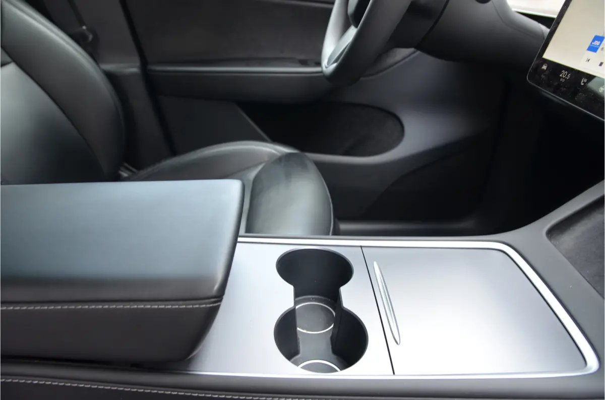Performance AWD 75 kWh Trekhaak (max 1.600kg), AutoPilot3.0 Ryzen