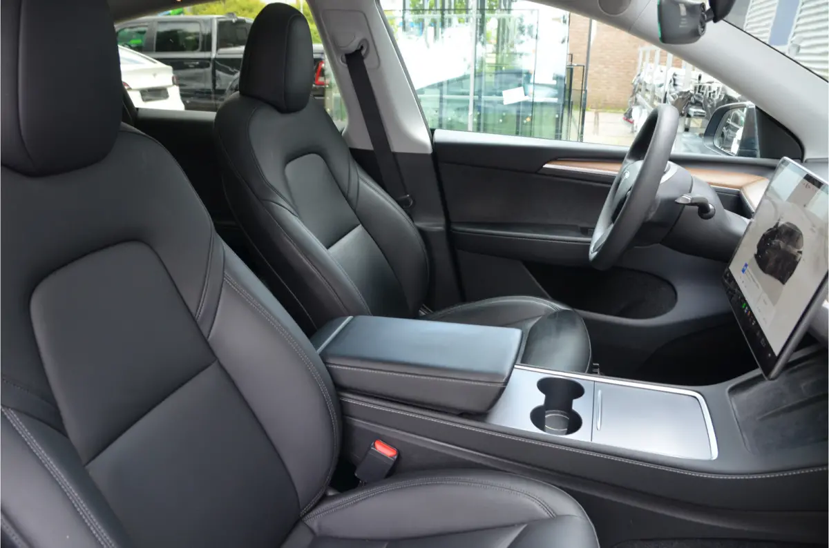 Performance AWD 75 kWh Trekhaak (max 1.600kg), AutoPilot3.0 Ryzen