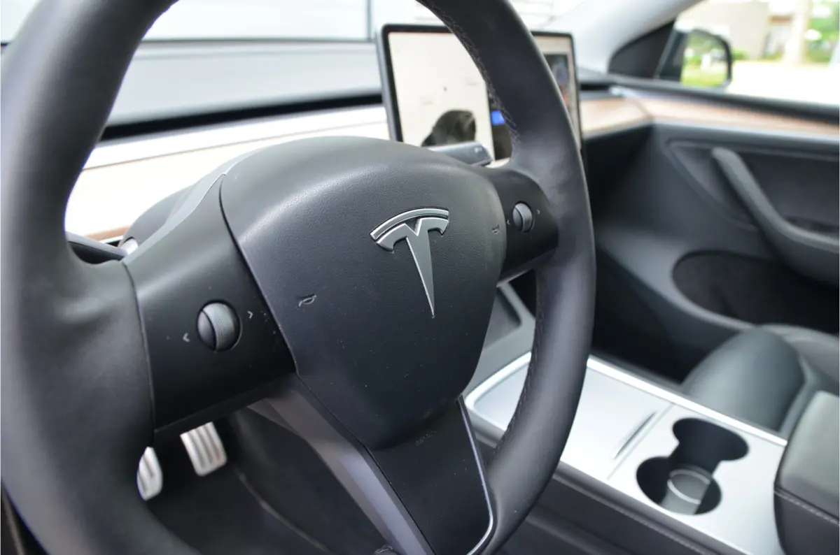 Performance AWD 75 kWh Trekhaak (max 1.600kg), AutoPilot3.0 Ryzen