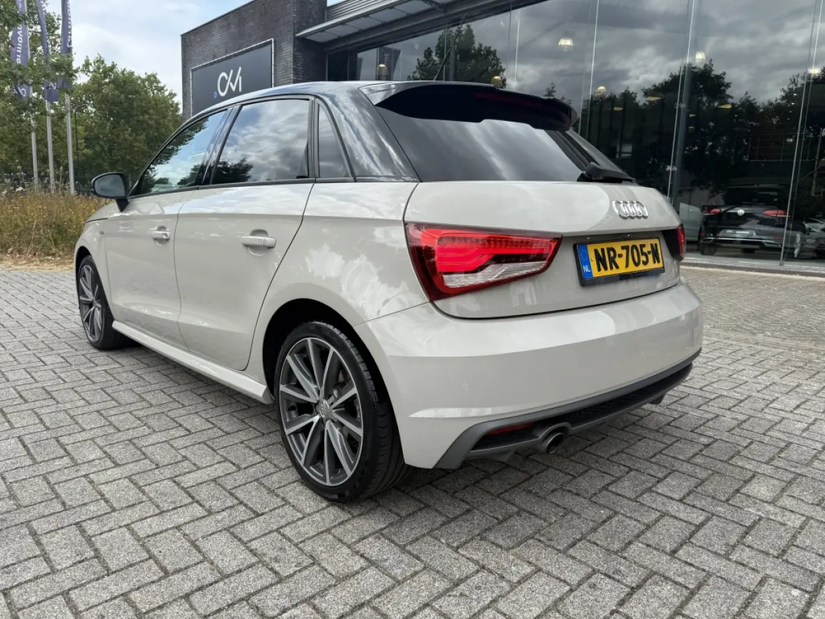 1.0 TFSI Adrenalin | S line | Unieke kleur | Cruise | Clima | 72dkm! |