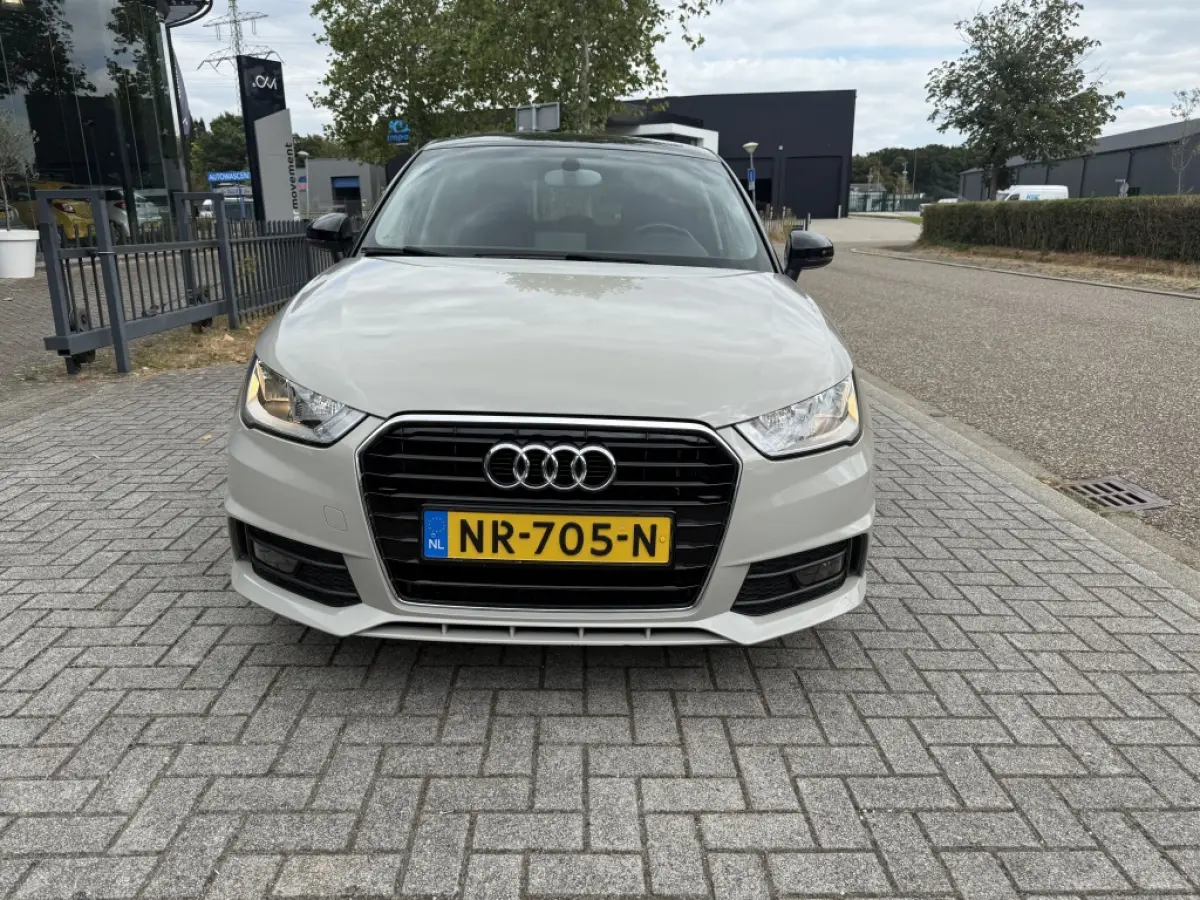 1.0 TFSI Adrenalin | S line | Unieke kleur | Cruise | Clima | 72dkm! |