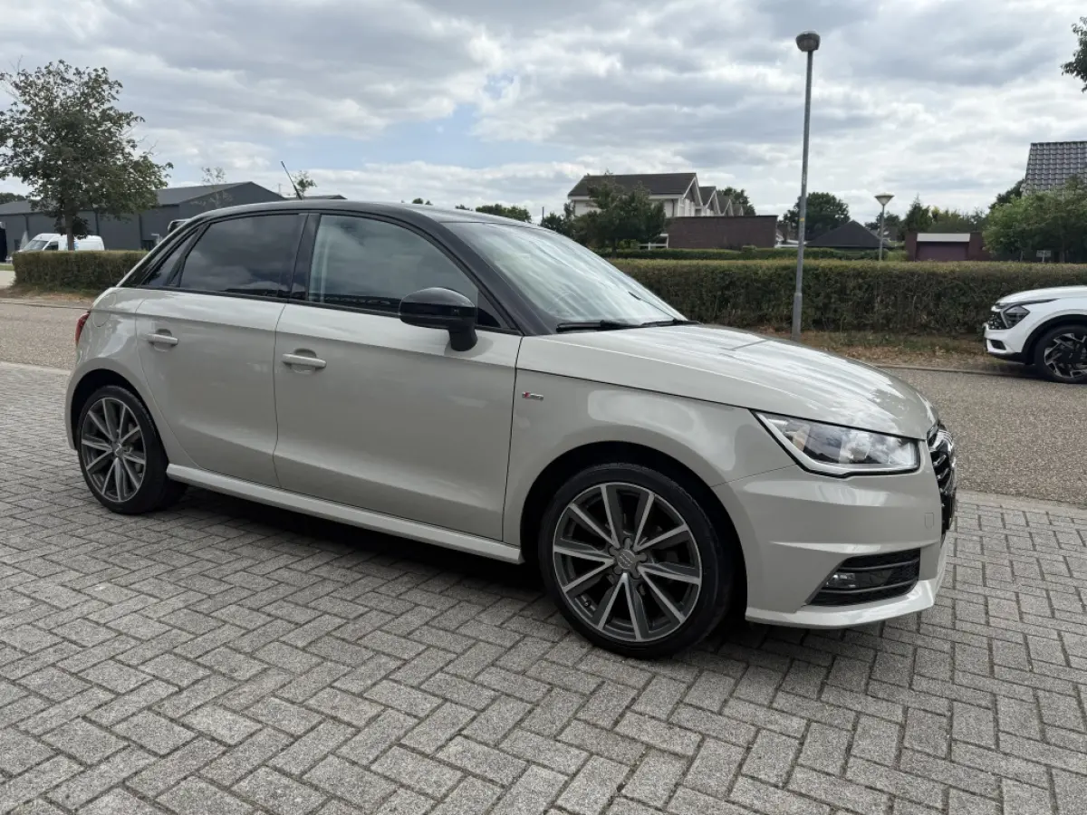 1.0 TFSI Adrenalin | S line | Unieke kleur | Cruise | Clima | 72dkm! |