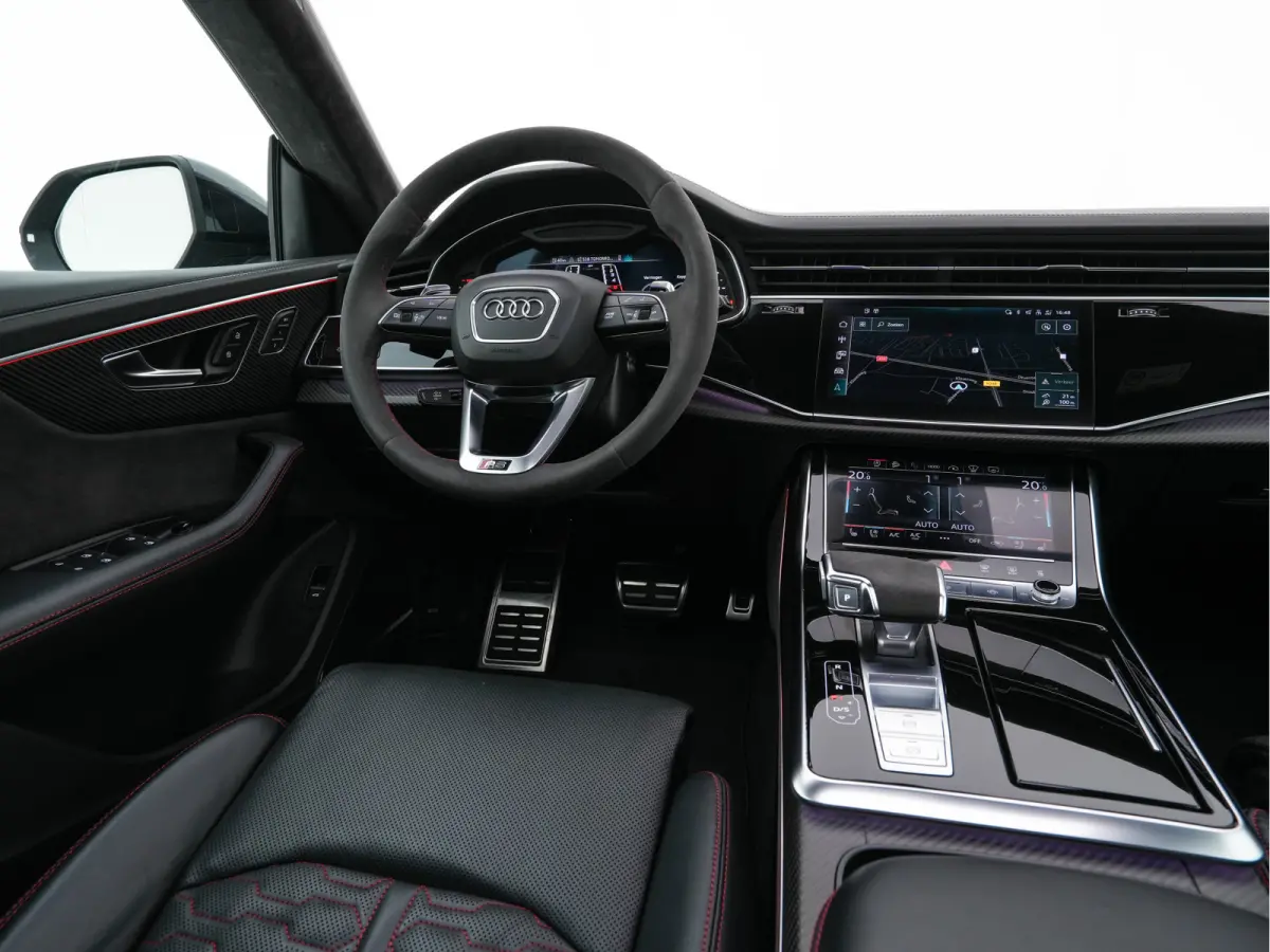 RS 4.0 TFSI Quattro * PANO | MILLTEK-EXHAUST | CERAMIC-BRAKES | CARBON-PACK | LEATHER | MEMORY-PACK | 4-WHEEL-STEERING | AIRSUSPENSION | BANG&OLUFSEN | ADAPTIVE-CRUISE | BLINDSPOT | TOPVIEW 