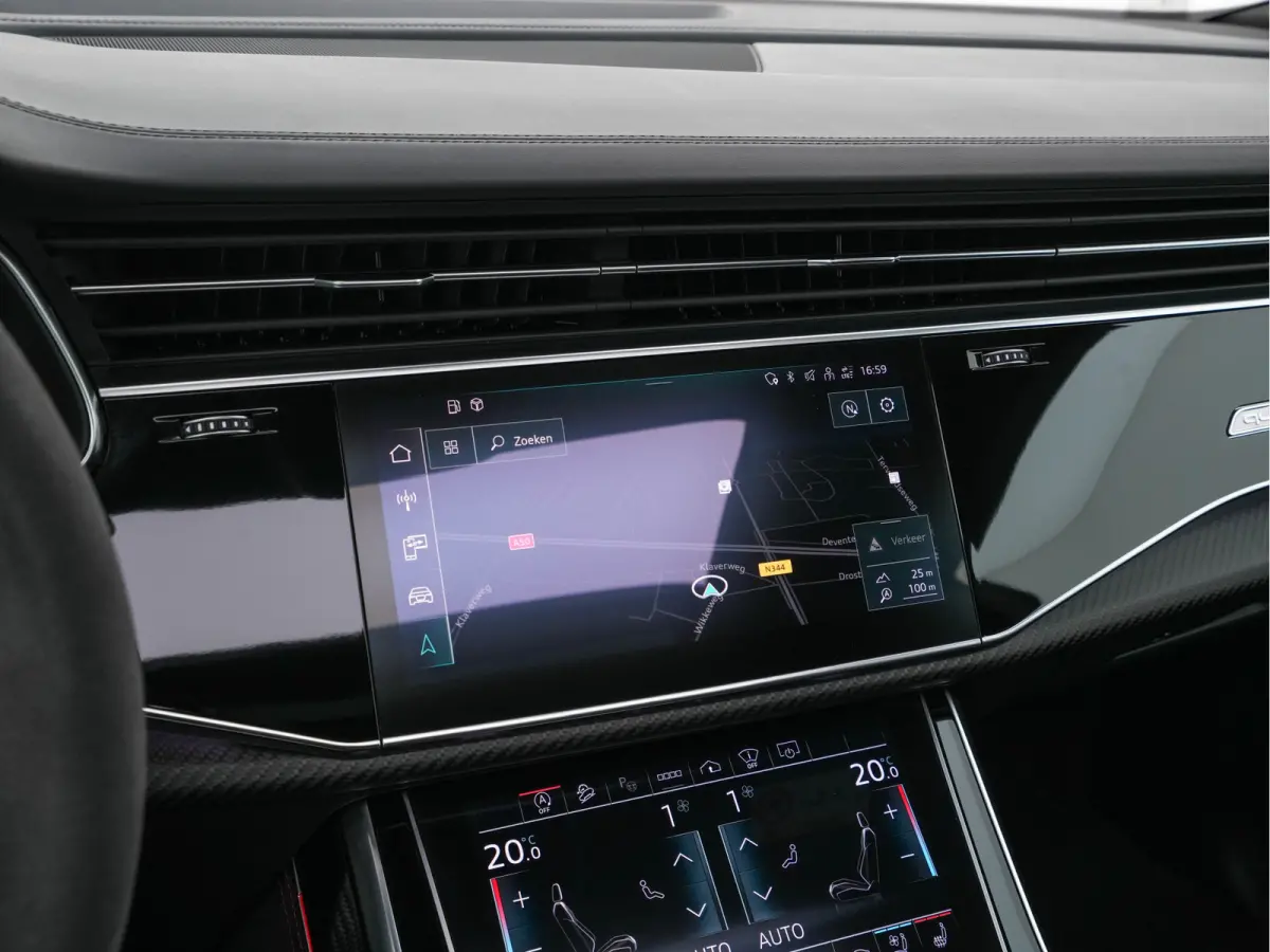 RS 4.0 TFSI Quattro * PANO | MILLTEK-EXHAUST | CERAMIC-BRAKES | CARBON-PACK | LEATHER | MEMORY-PACK | 4-WHEEL-STEERING | AIRSUSPENSION | BANG&OLUFSEN | ADAPTIVE-CRUISE | BLINDSPOT | TOPVIEW 