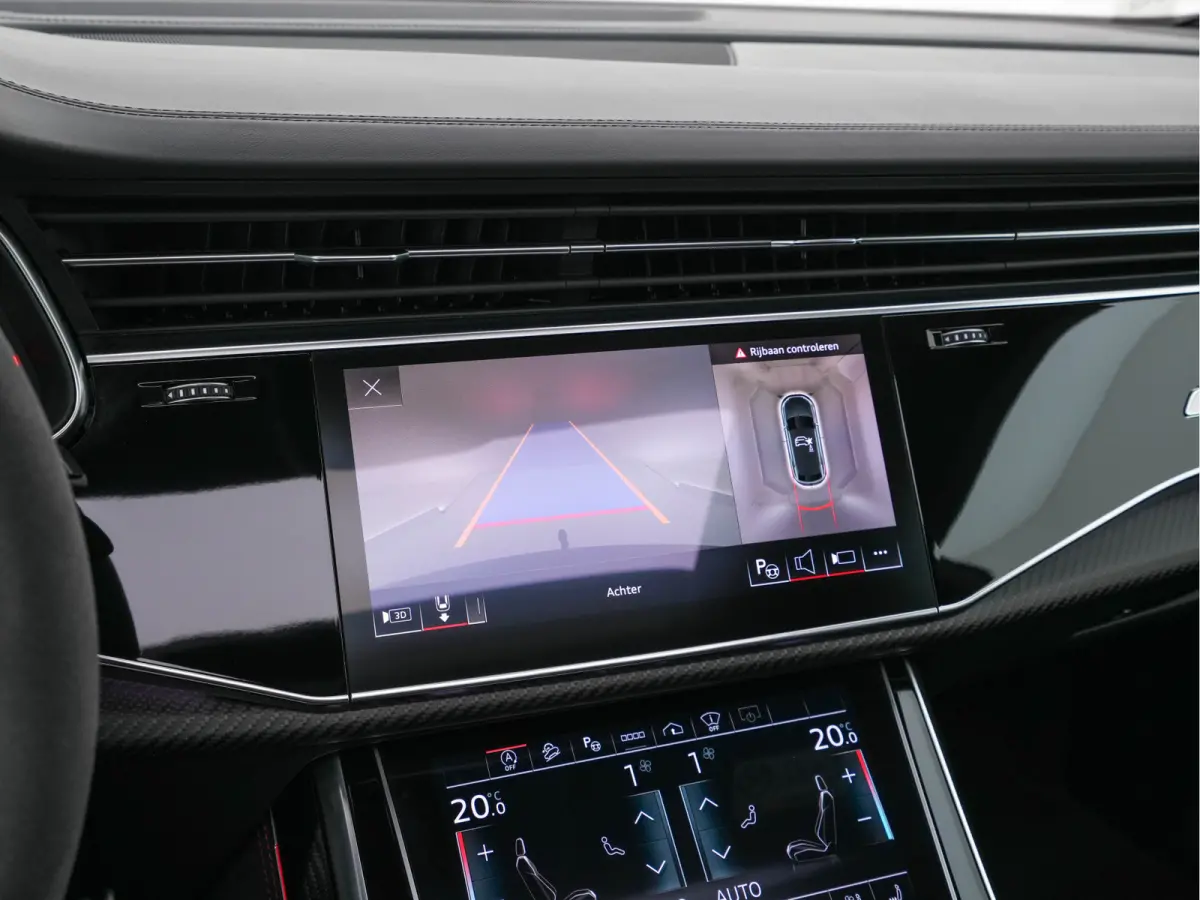 RS 4.0 TFSI Quattro * PANO | MILLTEK-EXHAUST | CERAMIC-BRAKES | CARBON-PACK | LEATHER | MEMORY-PACK | 4-WHEEL-STEERING | AIRSUSPENSION | BANG&OLUFSEN | ADAPTIVE-CRUISE | BLINDSPOT | TOPVIEW 