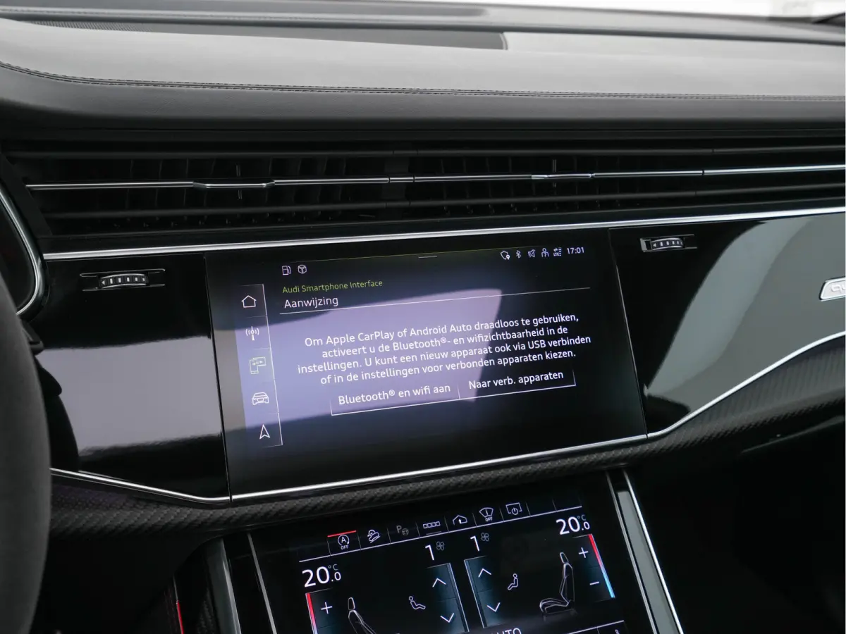 RS 4.0 TFSI Quattro * PANO | MILLTEK-EXHAUST | CERAMIC-BRAKES | CARBON-PACK | LEATHER | MEMORY-PACK | 4-WHEEL-STEERING | AIRSUSPENSION | BANG&OLUFSEN | ADAPTIVE-CRUISE | BLINDSPOT | TOPVIEW 