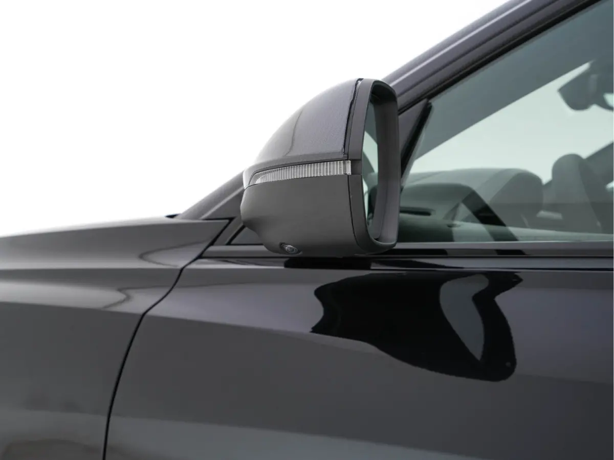RS 4.0 TFSI Quattro * PANO | MILLTEK-EXHAUST | CERAMIC-BRAKES | CARBON-PACK | LEATHER | MEMORY-PACK | 4-WHEEL-STEERING | AIRSUSPENSION | BANG&OLUFSEN | ADAPTIVE-CRUISE | BLINDSPOT | TOPVIEW 
