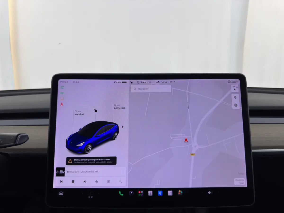 Long Range AWD 75 kWh [3-Fase-11kW ] {SoH-82%} Aut. *PANO | AUTOPILOT | LEATHER | TOWBAR | KEYLESS | FULL-LED | MEMORY-PACK | TOPVIEW | DAB | CARPLAY | DIGI-COCKPIT | LANE-ASSIST | HEATED-CO