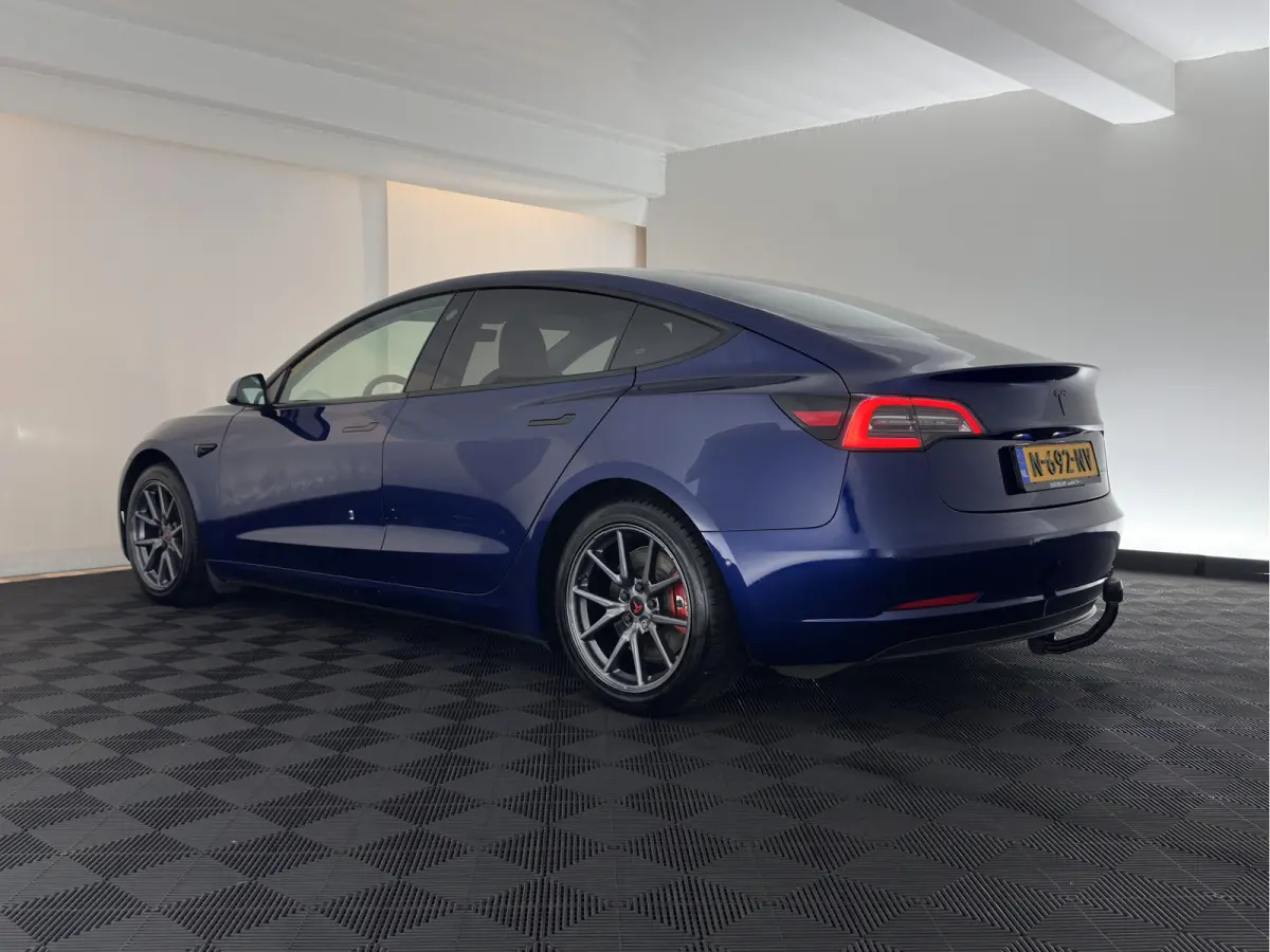 Long Range AWD 75 kWh [3-Fase-11kW ] {SoH-82%} Aut. *PANO | AUTOPILOT | LEATHER | TOWBAR | KEYLESS | FULL-LED | MEMORY-PACK | TOPVIEW | DAB | CARPLAY | DIGI-COCKPIT | LANE-ASSIST | HEATED-CO