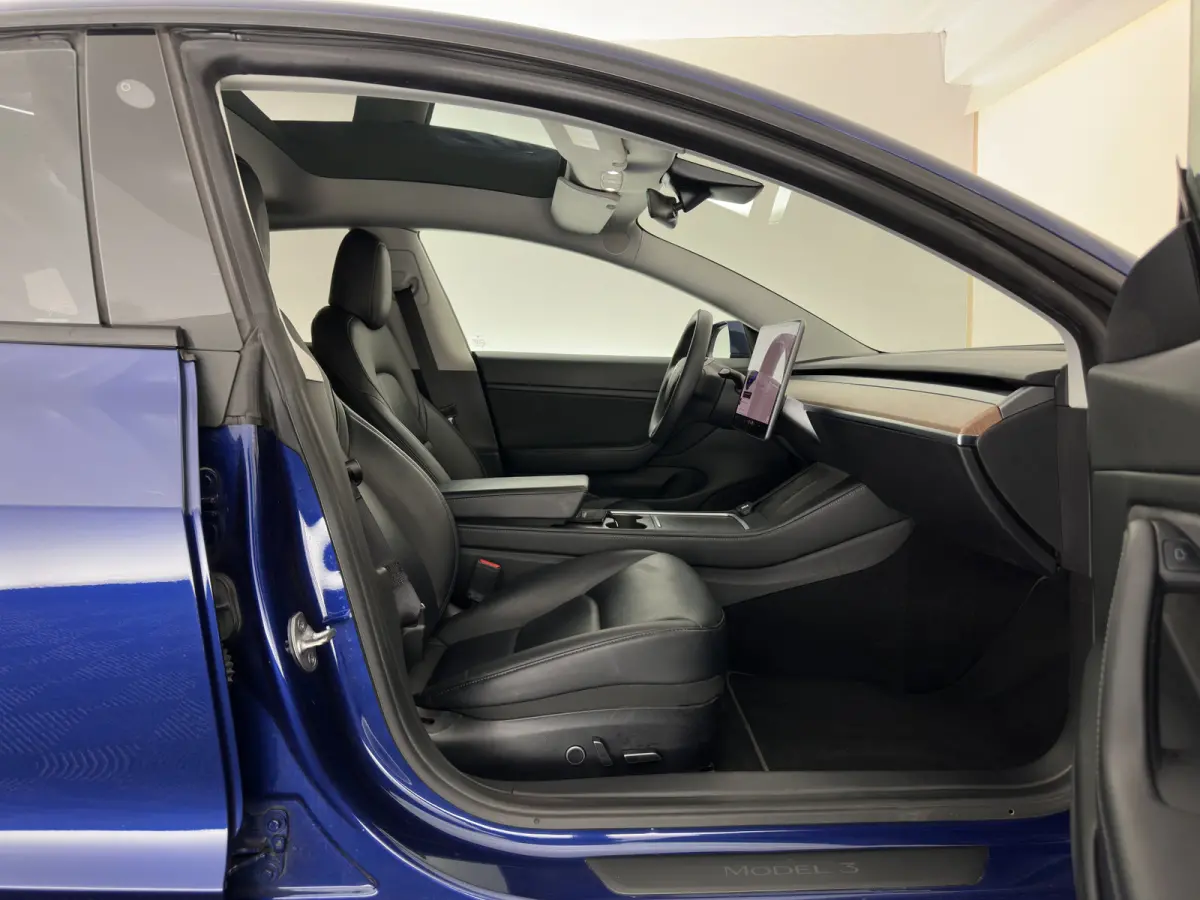 Long Range AWD 75 kWh [3-Fase-11kW ] {SoH-82%} Aut. *PANO | AUTOPILOT | LEATHER | TOWBAR | KEYLESS | FULL-LED | MEMORY-PACK | TOPVIEW | DAB | CARPLAY | DIGI-COCKPIT | LANE-ASSIST | HEATED-CO