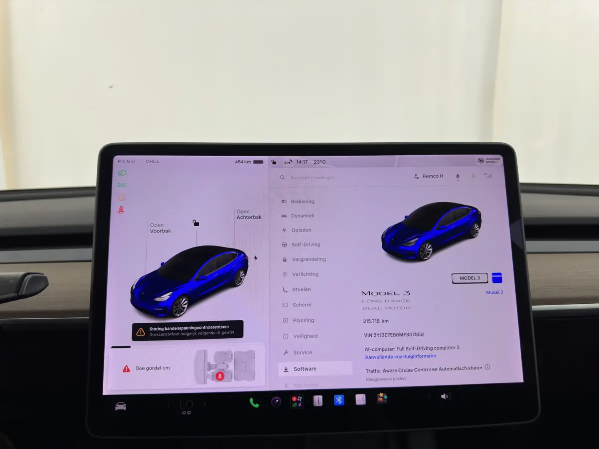Long Range AWD 75 kWh [3-Fase-11kW ] {SoH-82%} Aut. *PANO | AUTOPILOT | LEATHER | TOWBAR | KEYLESS | FULL-LED | MEMORY-PACK | TOPVIEW | DAB | CARPLAY | DIGI-COCKPIT | LANE-ASSIST | HEATED-CO