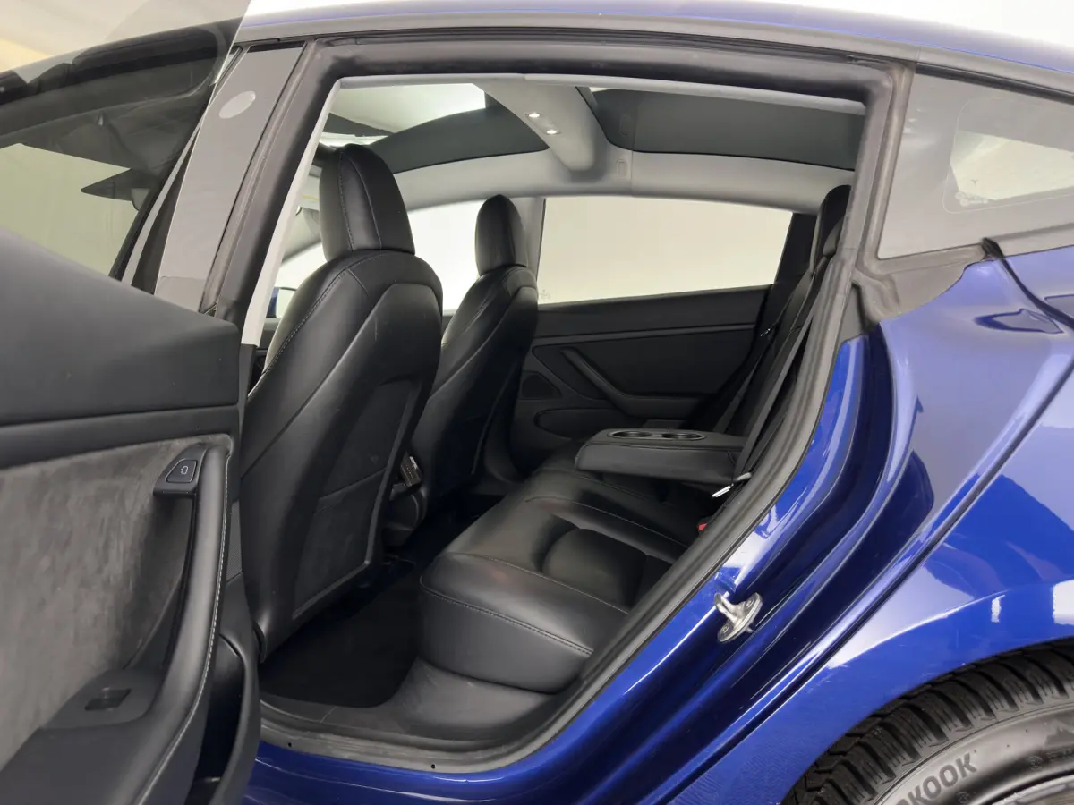 Long Range AWD 75 kWh [3-Fase-11kW ] {SoH-82%} Aut. *PANO | AUTOPILOT | LEATHER | TOWBAR | KEYLESS | FULL-LED | MEMORY-PACK | TOPVIEW | DAB | CARPLAY | DIGI-COCKPIT | LANE-ASSIST | HEATED-CO