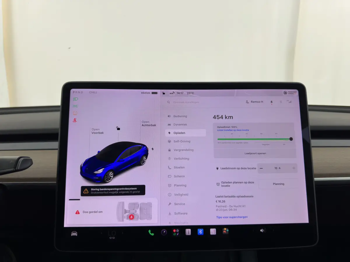 Long Range AWD 75 kWh [3-Fase-11kW ] {SoH-82%} Aut. *PANO | AUTOPILOT | LEATHER | TOWBAR | KEYLESS | FULL-LED | MEMORY-PACK | TOPVIEW | DAB | CARPLAY | DIGI-COCKPIT | LANE-ASSIST | HEATED-CO