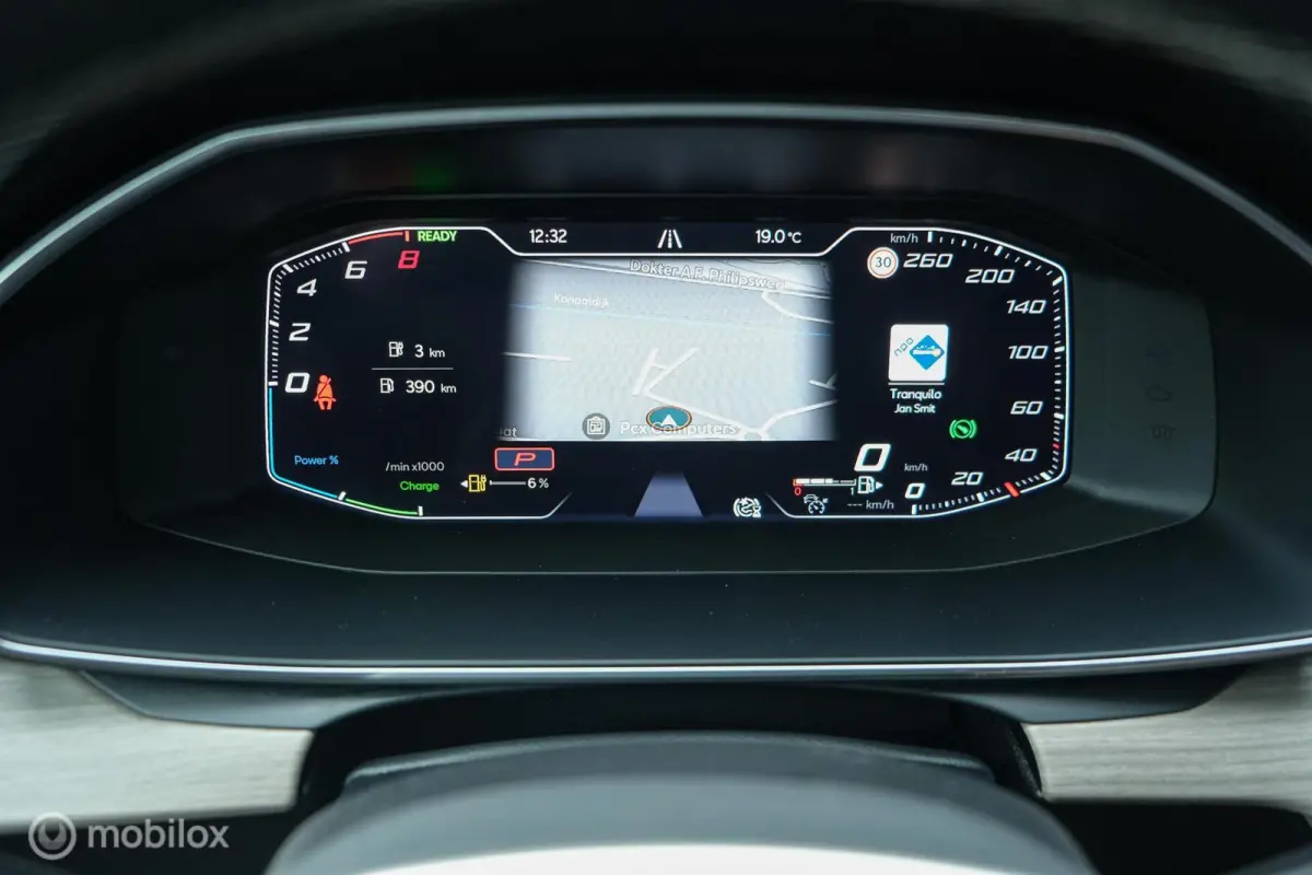 1.4 TSI eHybrid PHEV Xcellence | Stoelverwarming | Camera | PANO | Trekhaak | Ambient verlichting | ACC | 18 Inch | Digidash | LED | DAB+