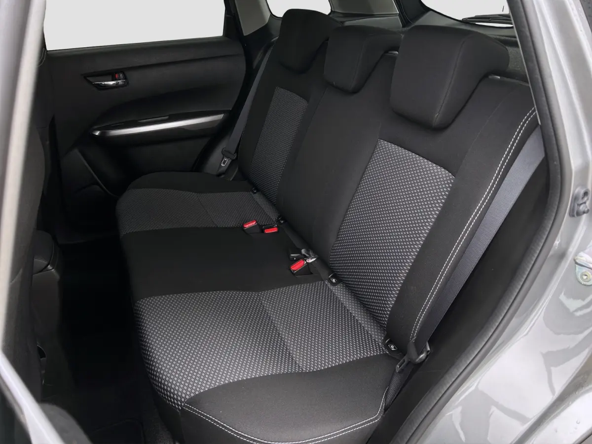 1.0 Boosterjet Select | Cruise Control | Camera | Stoelverwarming | CarPlay | Trekhaak |