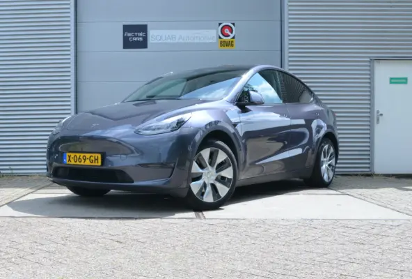 Long Range AWD 75 kWh Trekhaak (1.600kg), AutoPilot3.0 Ryzen