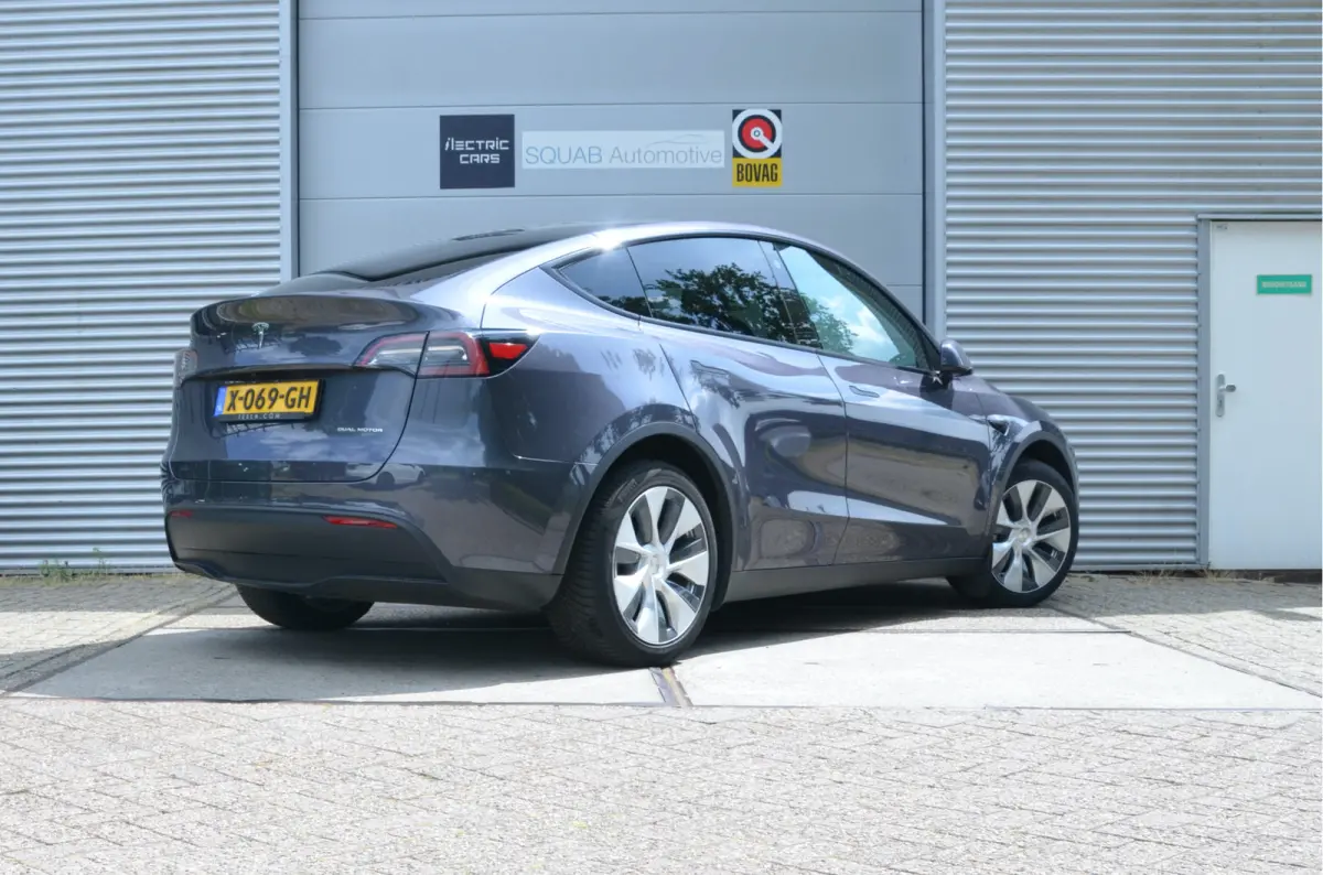 Long Range AWD 75 kWh Trekhaak (1.600kg), AutoPilot3.0 Ryzen