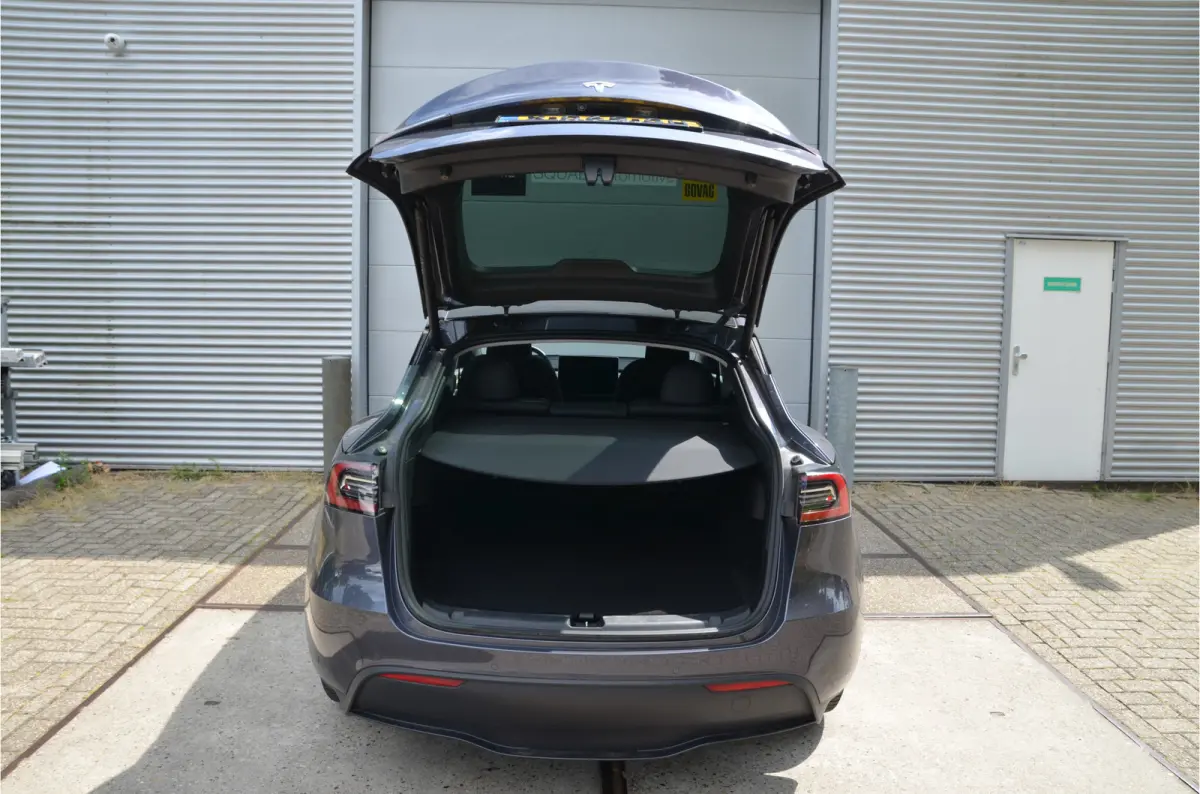 Long Range AWD 75 kWh Trekhaak (1.600kg), AutoPilot3.0 Ryzen