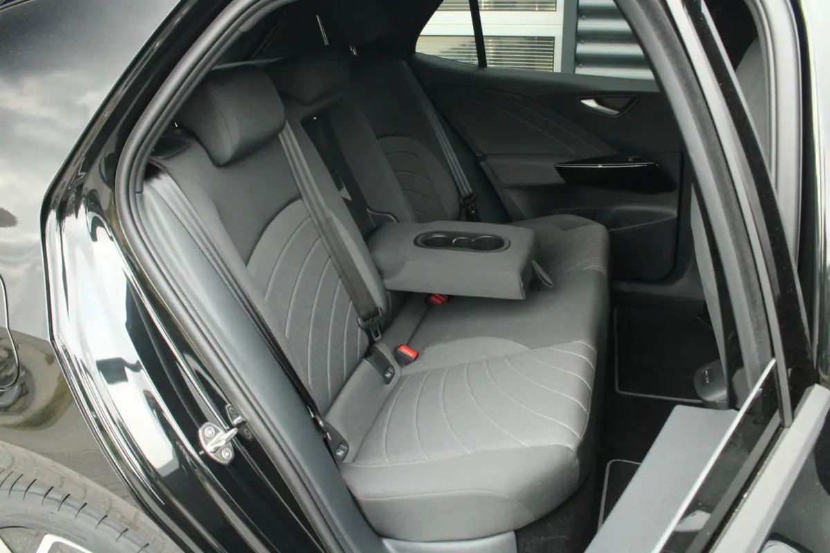 204pk Pro Limited Edition 59 kWh | Steunhaak | 360° Area View | 19" Velgen Wellington |