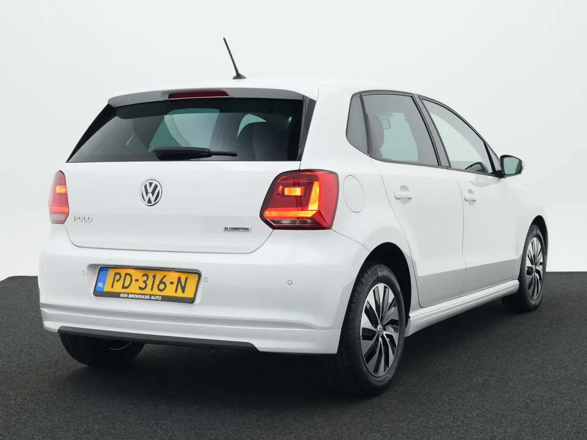 1.0 BlueMotion Edition | SLECHTS 28.000KM! | Airco | 1e eigenaar | 16" Lichtmetaal | Airco | Airco