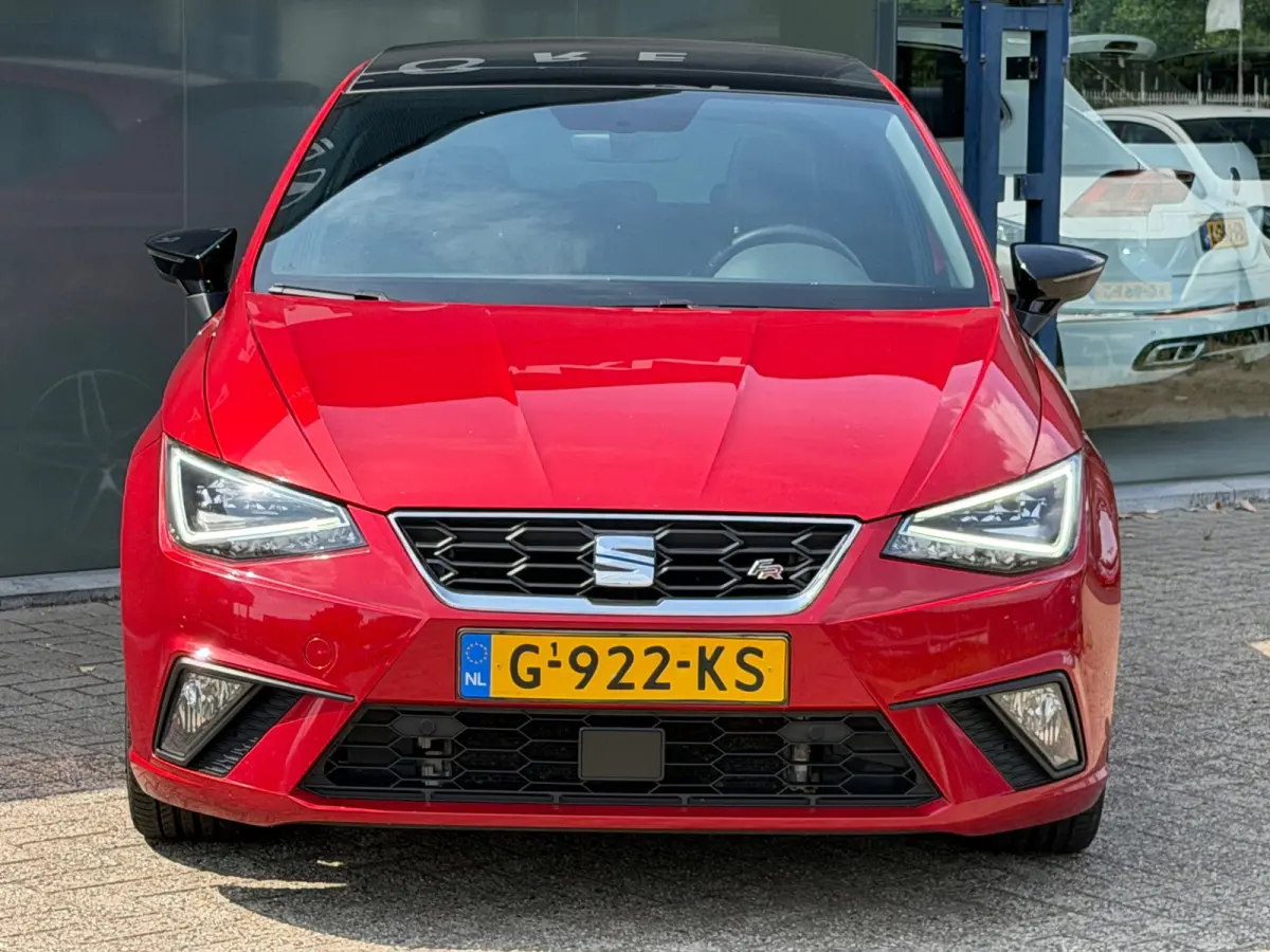 1.0 TSI FR Pano LED Virtual Camera Beats Carplay