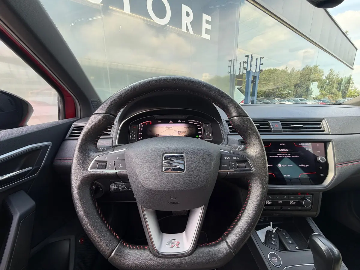 1.0 TSI FR Pano LED Virtual Camera Beats Carplay