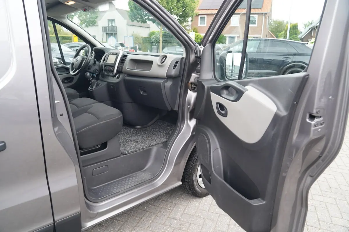 1.6 dCi T29 L2H1 Formula Edition Grey Energy | Camera | wegverkeer verlichting | AC