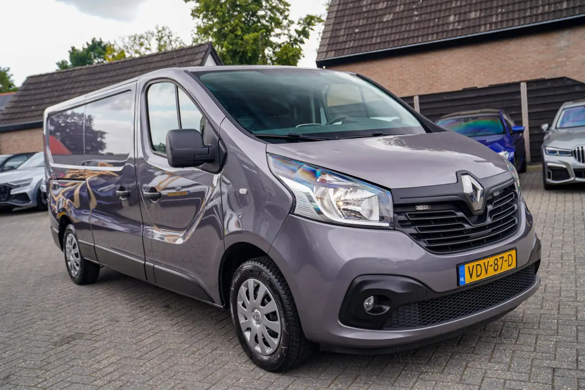 1.6 dCi T29 L2H1 Formula Edition Grey Energy | Camera | wegverkeer verlichting | AC