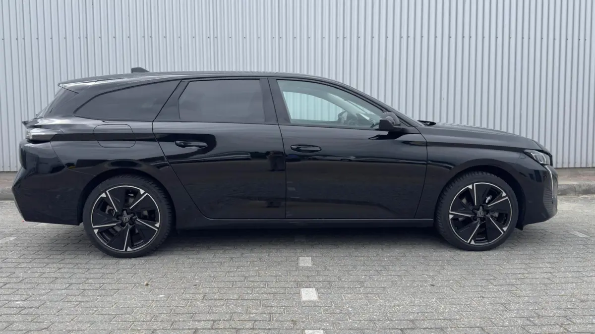 Allure EV 54 kWh | Apple Carplay / Android Auto | Cruise Control| Navigatie | 18" LMV |