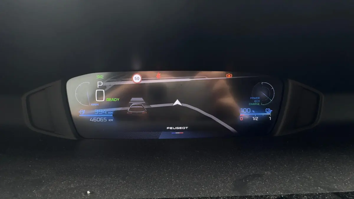 Allure EV 54 kWh | Apple Carplay / Android Auto | Cruise Control| Navigatie | 18" LMV |